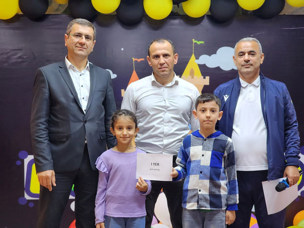 “Atam, anam bir də mən” adlı əyləncəli idman yarışı keçirilib